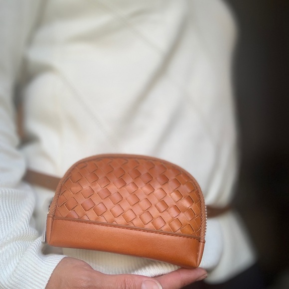 ⛔️SOLD/Auth.Most wanted wooven chain Crosby/Belt - Picture 7 of 14